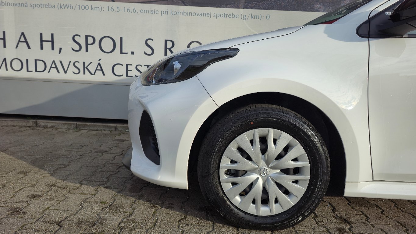 Mazda 2 Hybrid