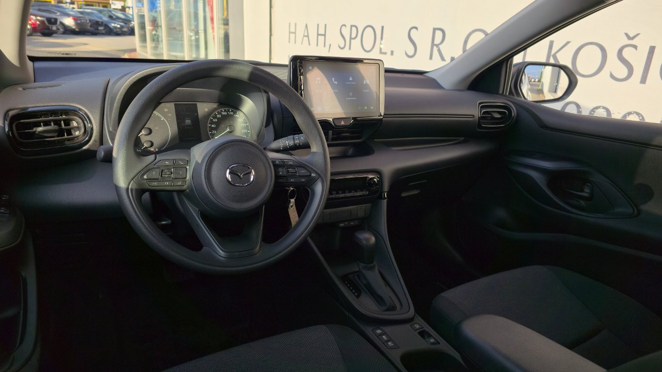 Mazda 2 Hybrid