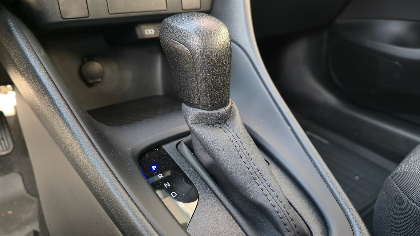 Mazda 2 Hybrid