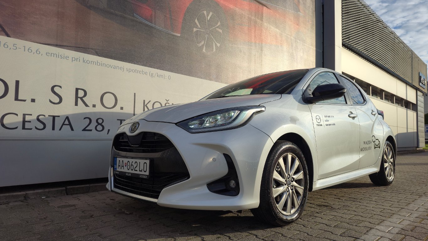 Mazda 2 Hybrid