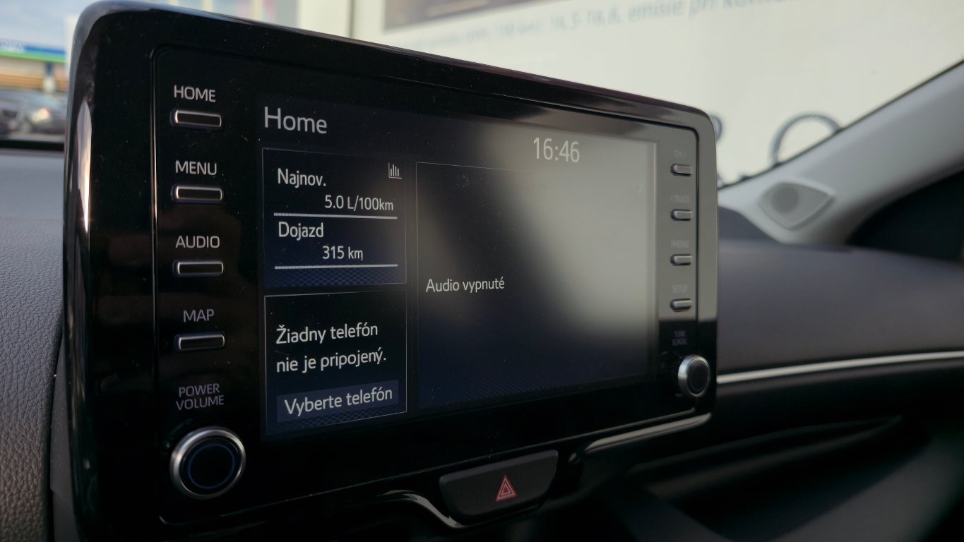 Mazda 2 Hybrid