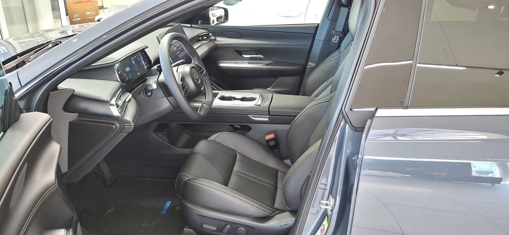 Mazda 6e