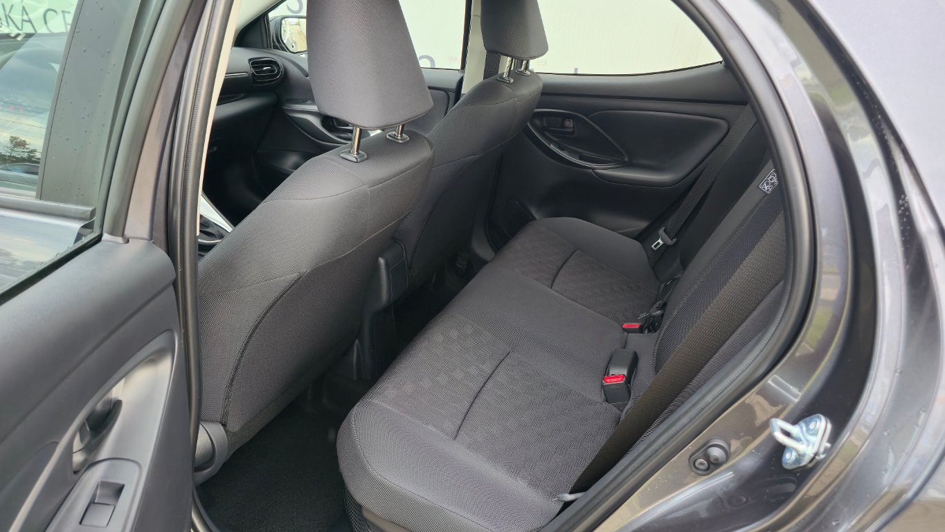 Mazda 2 Hybrid