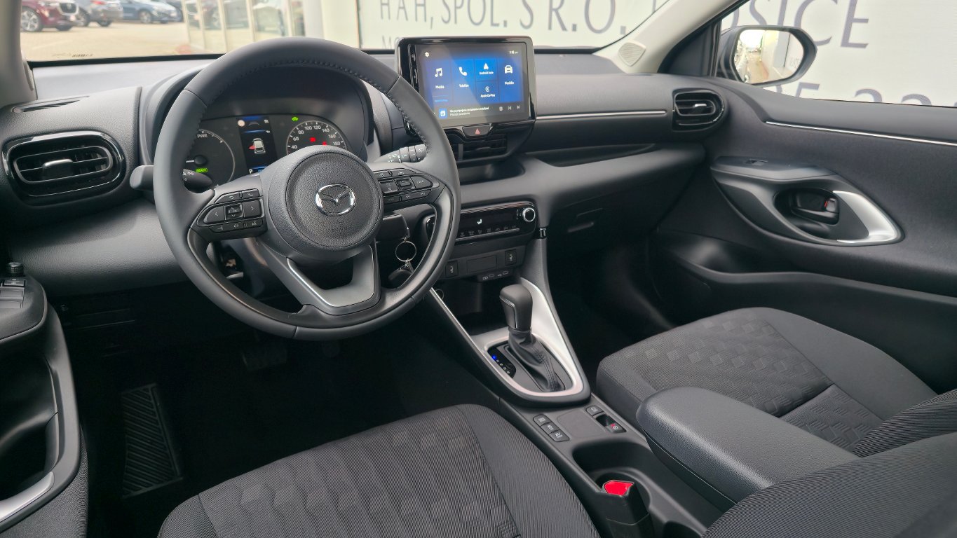 Mazda 2 Hybrid